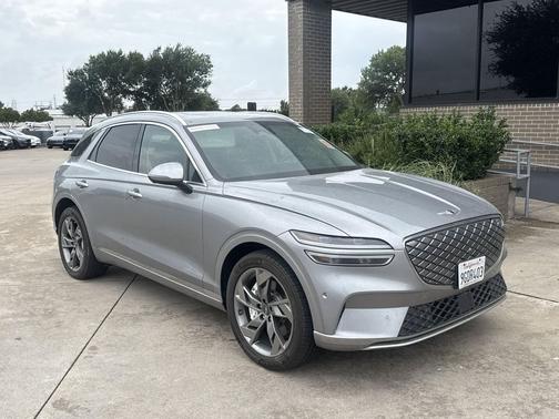 Savile Silver 2023 Genesis Electrified GV70 Advanced AWD