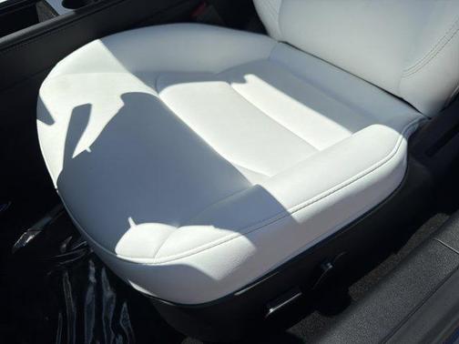 Midnight Silver Meta 2023 Tesla Model 3 Standard Range