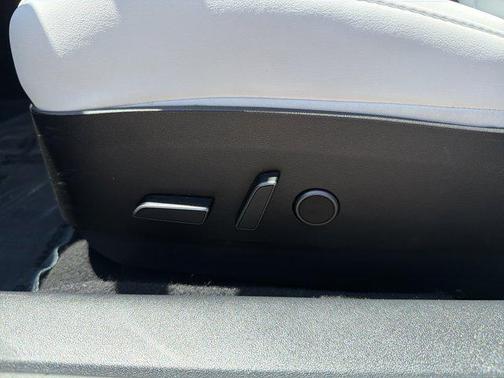 Midnight Silver Meta 2023 Tesla Model 3 Standard Range