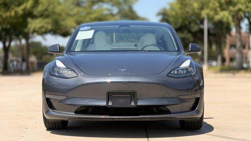 Midnight Silver Meta 2023 Tesla Model 3 Standard Range