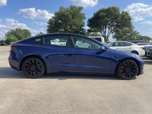 2023 Tesla Model 3 Performance