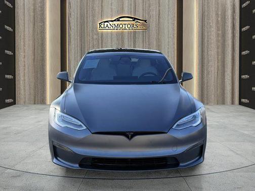2021 Tesla Model S Plaid