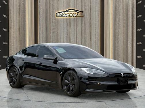 Solid Black 2023 Tesla Model S Standard Range