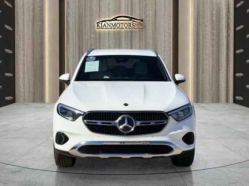 2025 Mercedes-Benz GLC 300 4MATIC