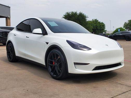 2022 Tesla Model Y Performance Dual Motor All-Wheel Drive