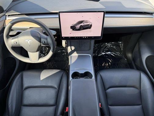 2023 Tesla Model Y RWD