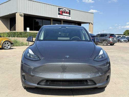 2023 Tesla Model Y RWD