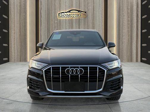 2021 Audi Q7 45 Premium
