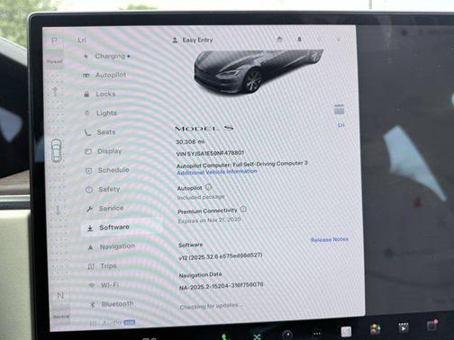 2022 Tesla Model S Dual Motor All-Wheel Drive