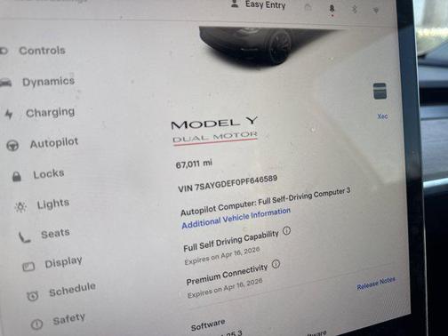 2023 Tesla Model Y Performance Dual Motor All-Wheel Drive