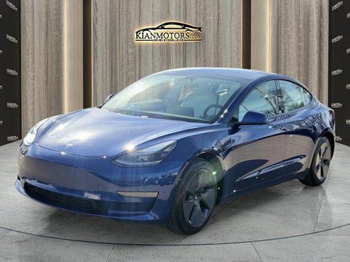 2021 Tesla Model 3 Standard Range Plus