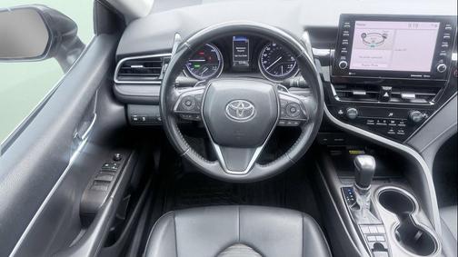 Midnight Black Metal 2022 Toyota Camry SE