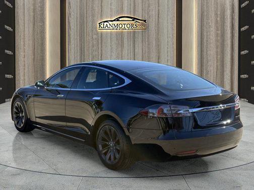 2020 Tesla Model S Long Range Plus