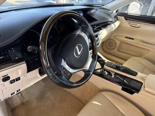 2014 Lexus ES 350 Base