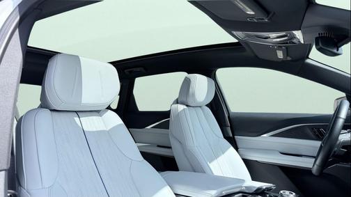 Crystal White Tricoat 2024 Cadillac LYRIQ Luxury