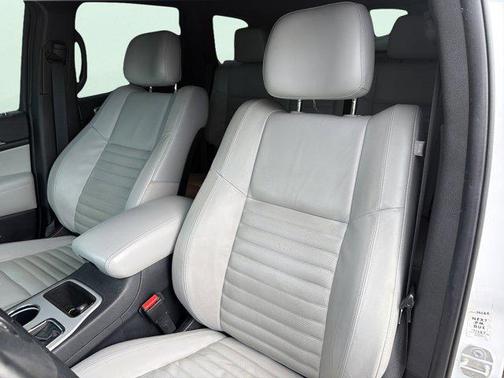 Bright White Clearcoat 2018 Jeep Grand Cherokee Sterling Edition