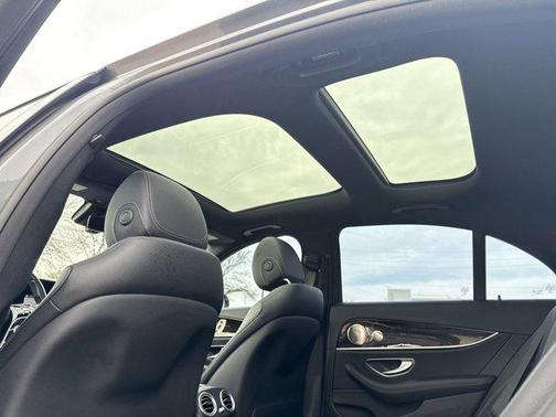 2022 Mercedes-Benz E-Class E 350