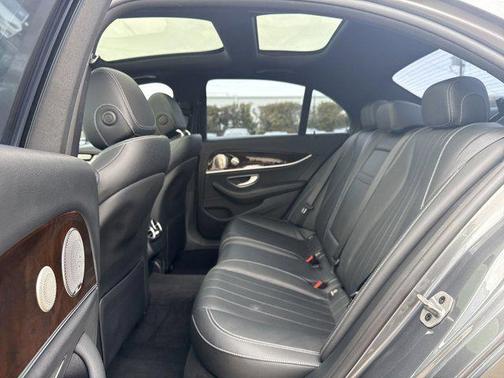 2022 Mercedes-Benz E-Class E 350
