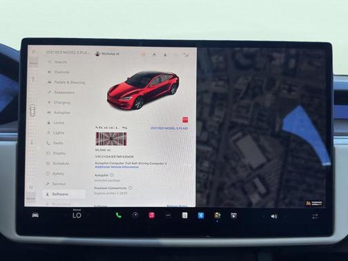 2021 Tesla Model S Plaid
