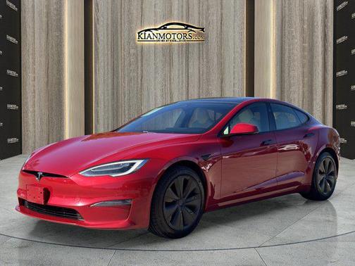 2021 Tesla Model S Plaid