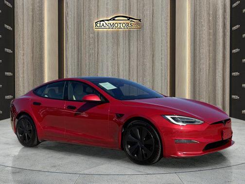 2021 Tesla Model S Plaid