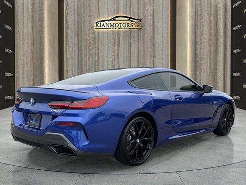 2025 BMW 840 i