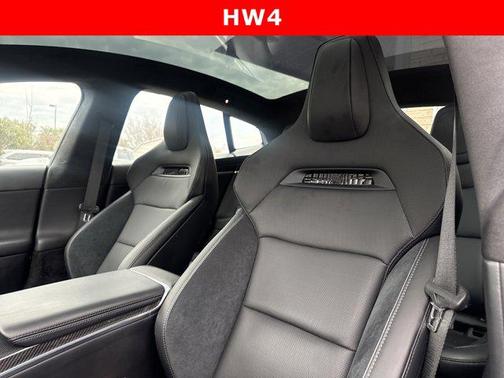 2023 Tesla Model S Plaid