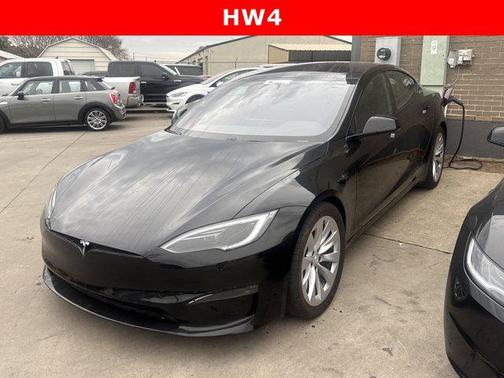 2023 Tesla Model S Plaid