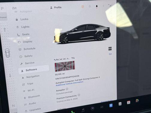 2023 Tesla Model S Plaid