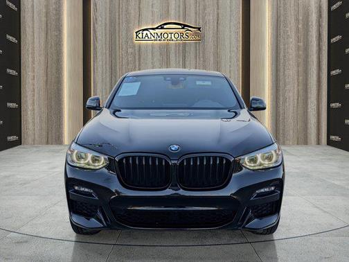 2021 BMW X4 xDrive30i