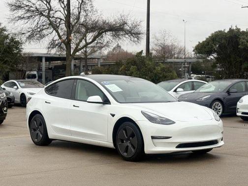 2023 Tesla Model 3 Standard Range