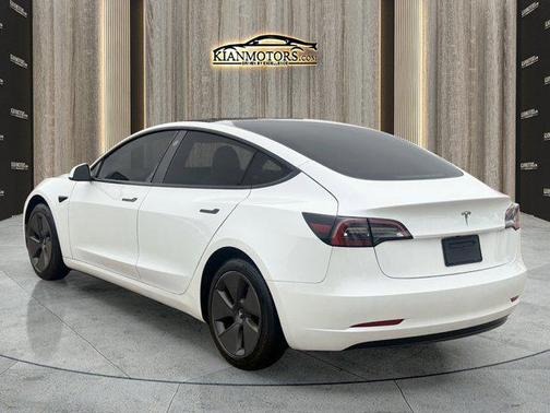 2023 Tesla Model 3 Standard Range