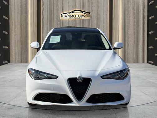 2017 Alfa Romeo Giulia Ti