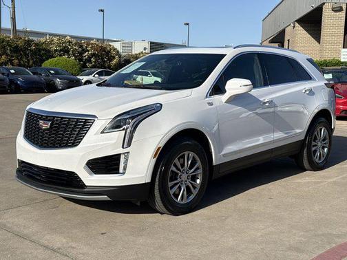 2022 Cadillac XT5 Premium Luxury