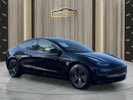 2023 Tesla Model 3 Standard Range