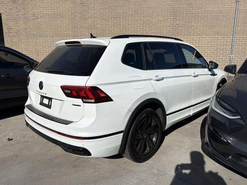 2024 Volkswagen Tiguan 2.0T SE R-Line Black 4MOTION