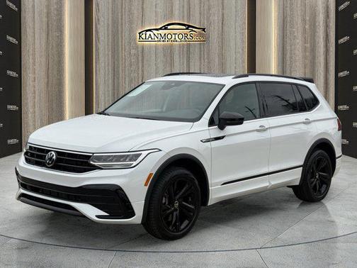 2024 Volkswagen Tiguan 2.0T SE R-Line Black 4MOTION