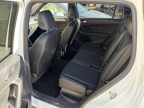 2024 Volkswagen Tiguan 2.0T SE R-Line Black 4MOTION