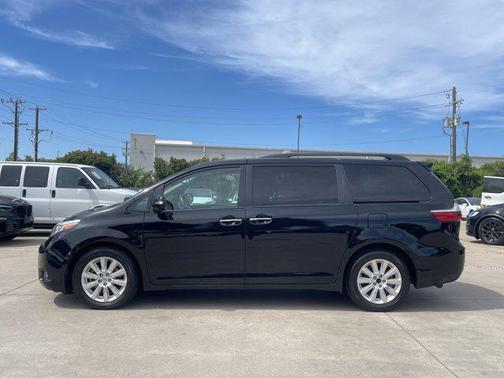 2016 Toyota Sienna XLE Premium