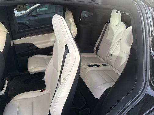 2021 Tesla Model X Long Range Dual Motor All-Wheel Drive