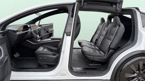 2023 Tesla Model X Standard Range