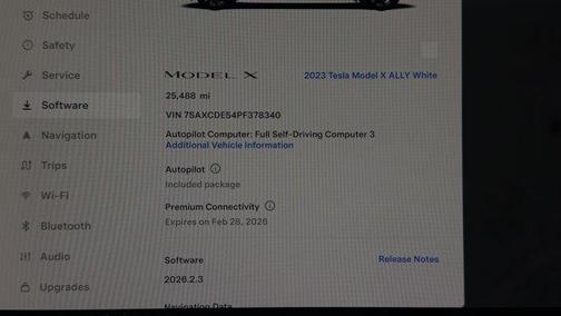 2023 Tesla Model X Standard Range