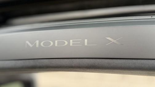 Pearl White Multi-Co 2023 Tesla Model X Standard Range