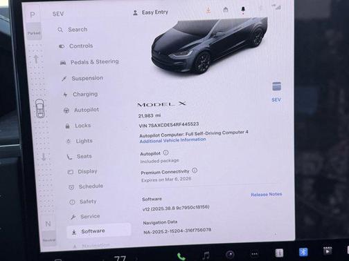 2024 Tesla Model X Long Range