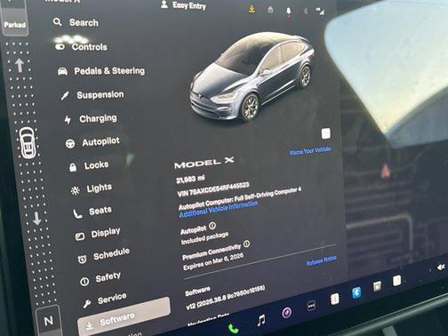 2024 Tesla Model X Long Range