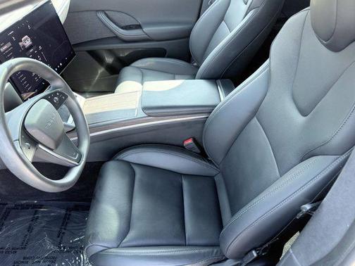 2024 Tesla Model X Long Range