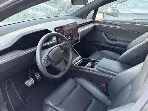 2024 Tesla Model X Long Range