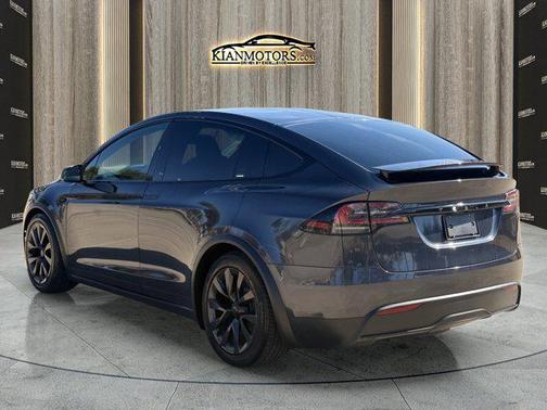 2024 Tesla Model X Long Range
