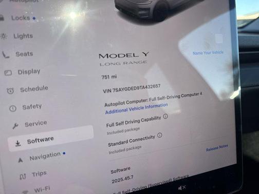 2026 Tesla Model Y Standard Rear-Wheel Drive