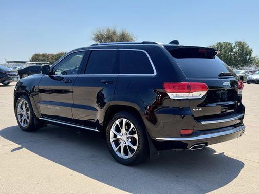 2021 Jeep Grand Cherokee Summit